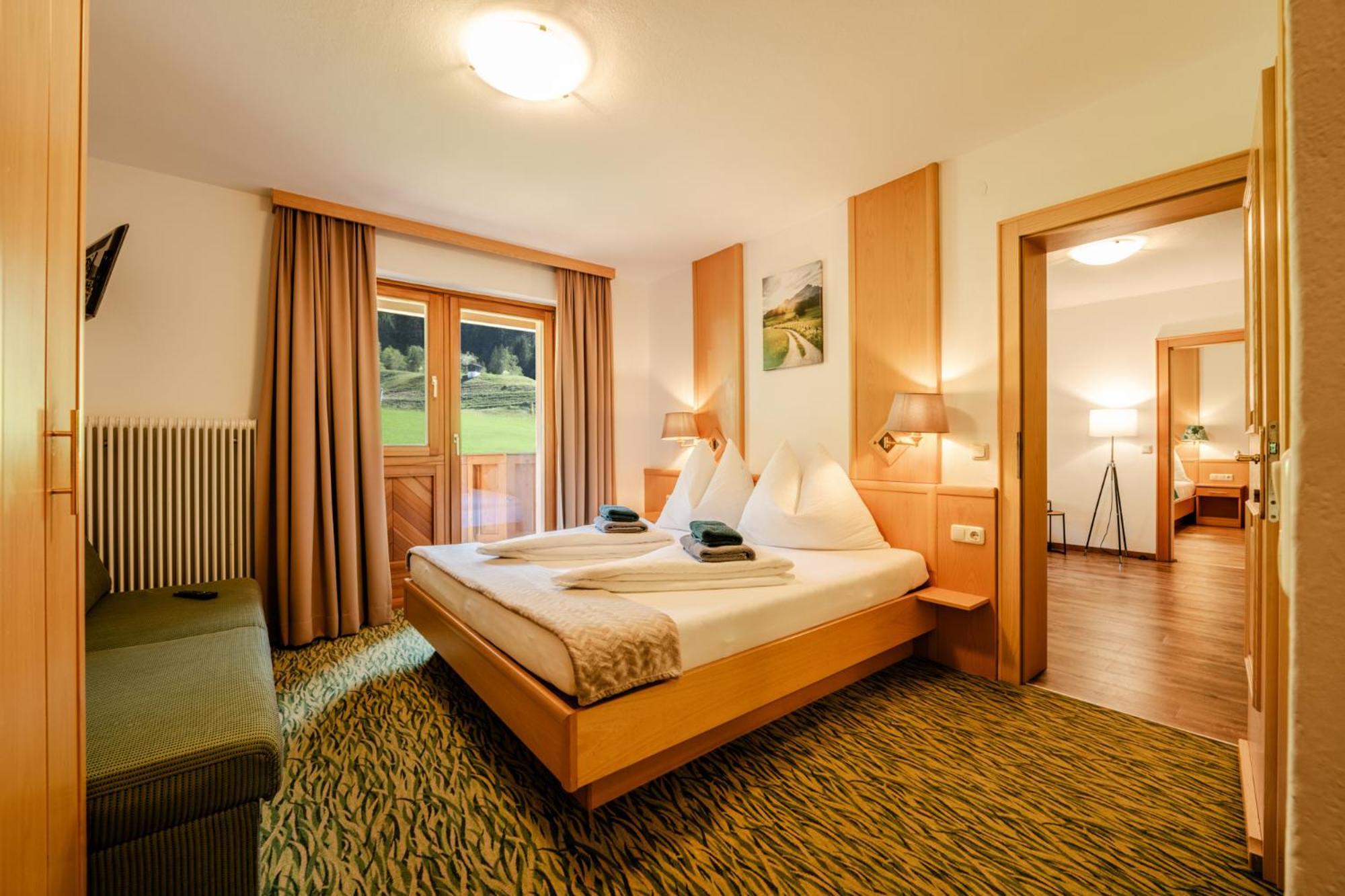 Villa Oberlehenhof Kaprun Zimmer foto